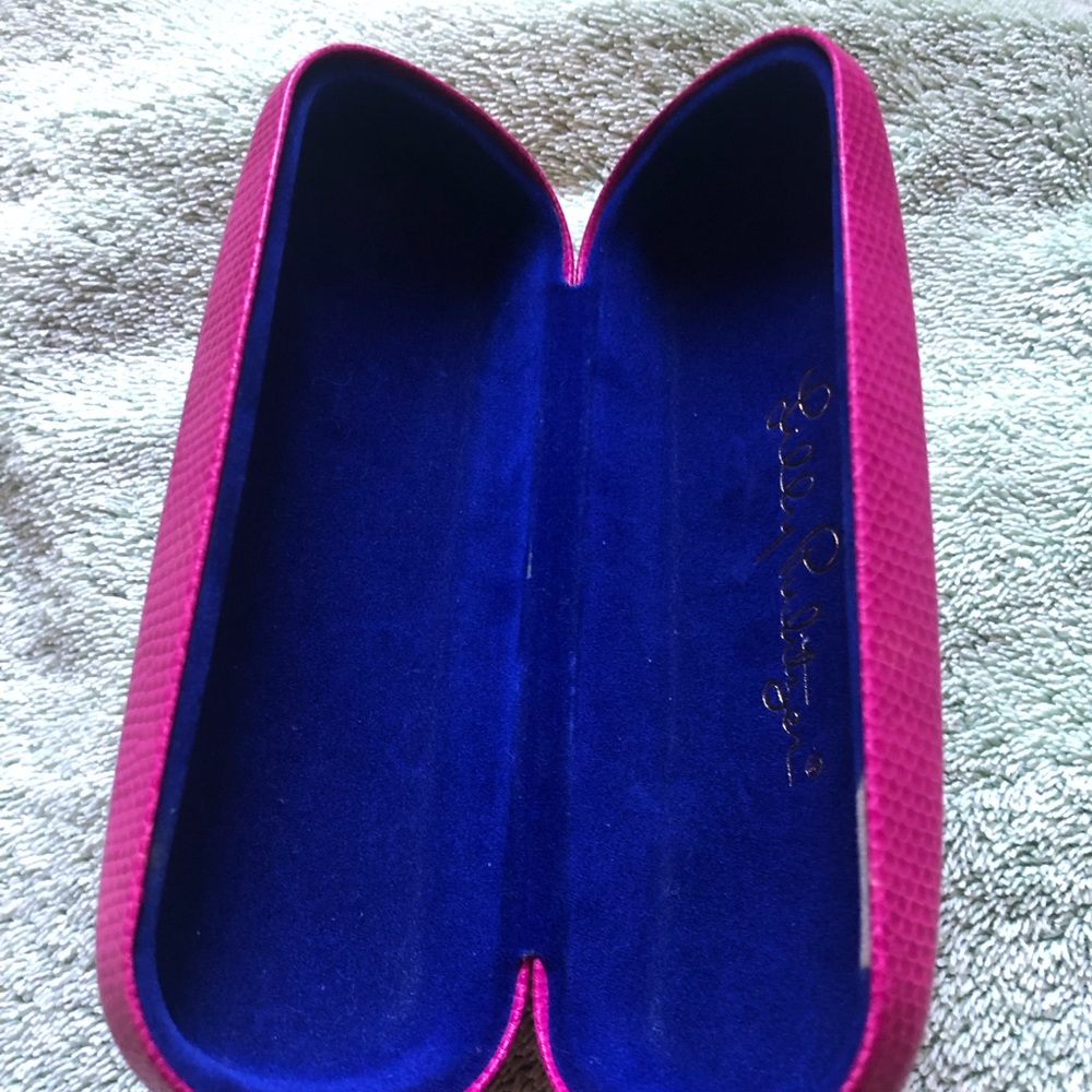 Lilly Pulitzer Vibrant Pink Glasses Case - Picture 5 of 5